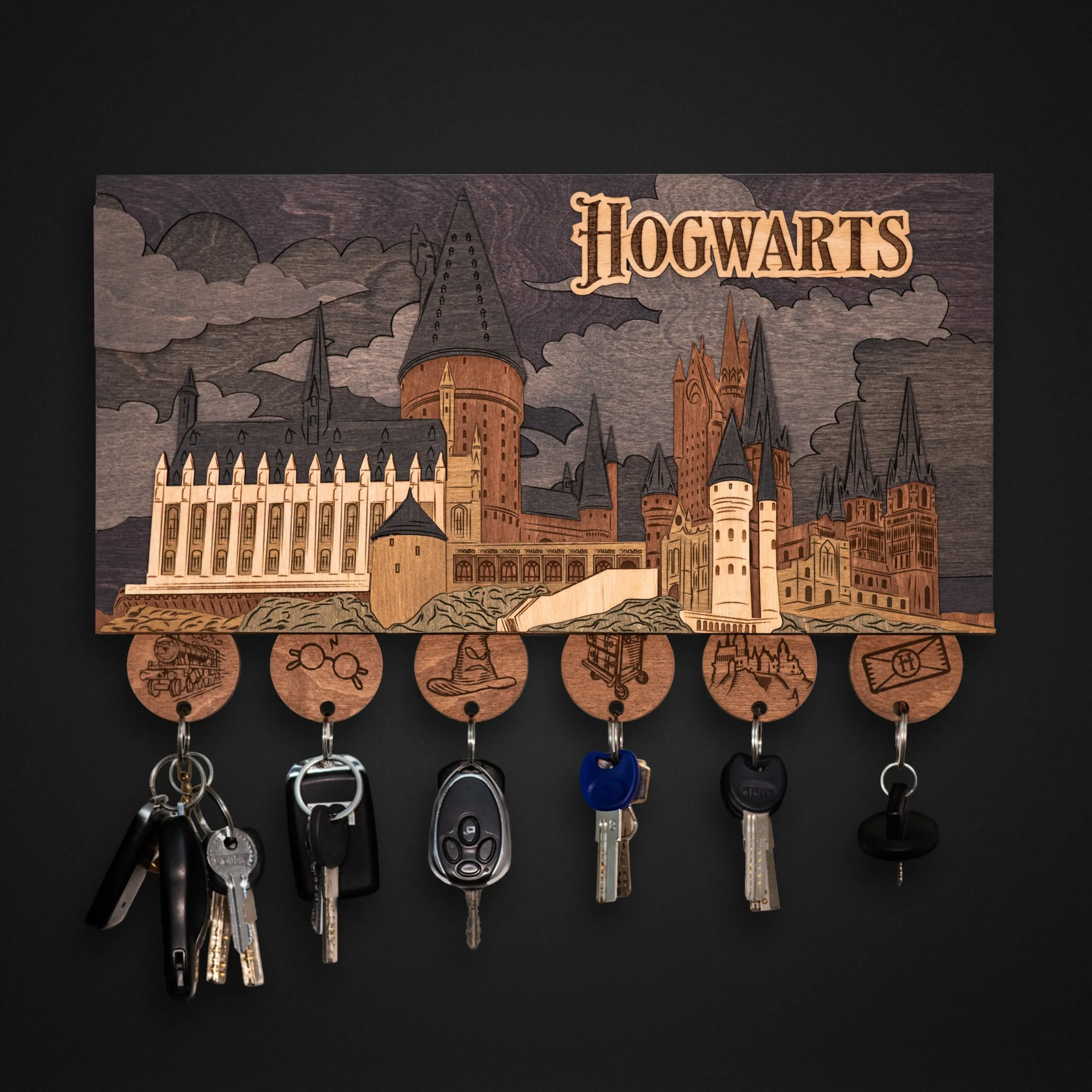 HOGWARTS MAGNETIC KEY HOLDER