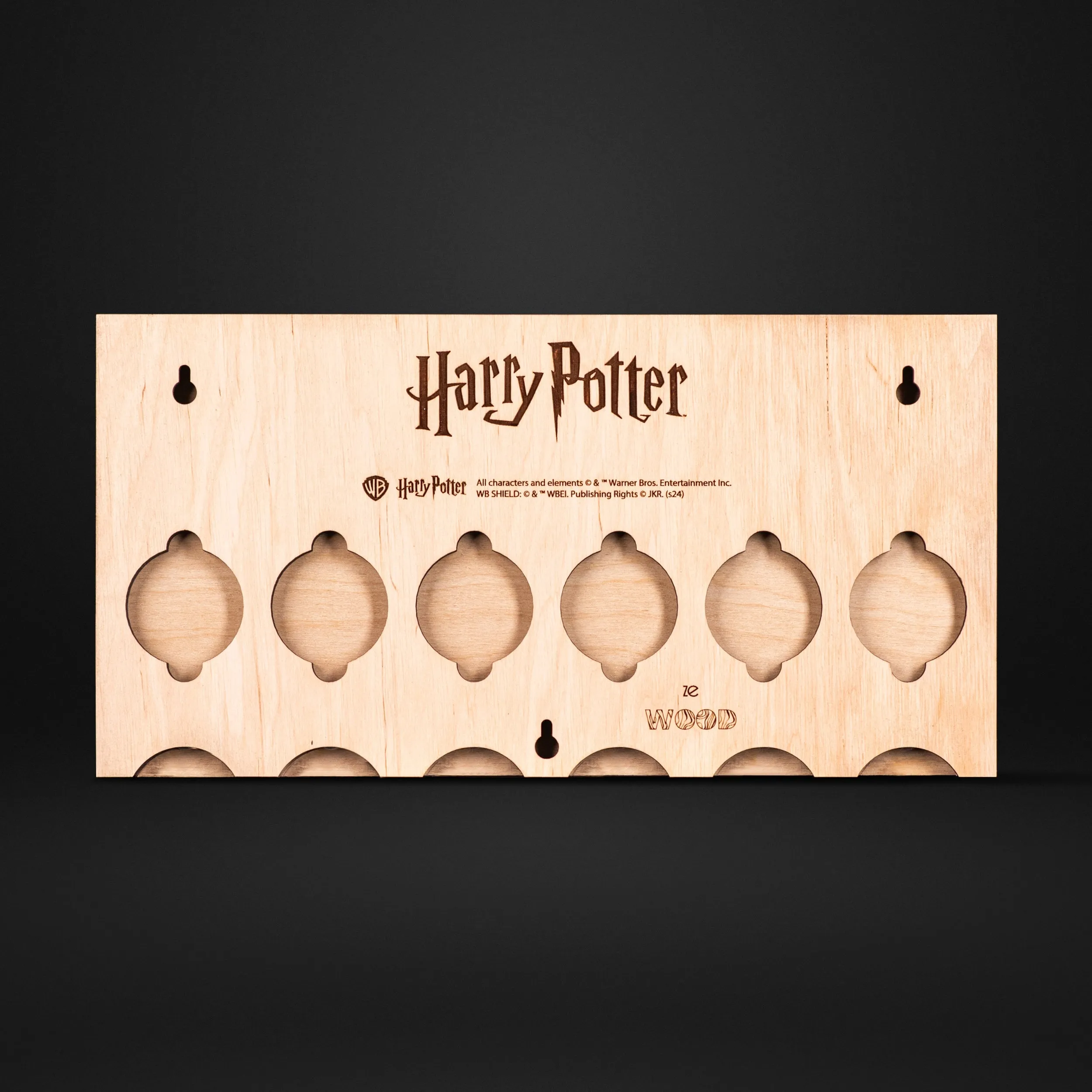 HOGWARTS MAGNETIC KEY HOLDER